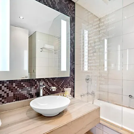 Aliving Supreme 2Br Paramount Towers Business Bay 6206 Dubai Exterior photo